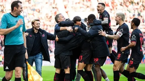 Bayer Leverkusen sẵn sàng thách thức PSG tại Champions League